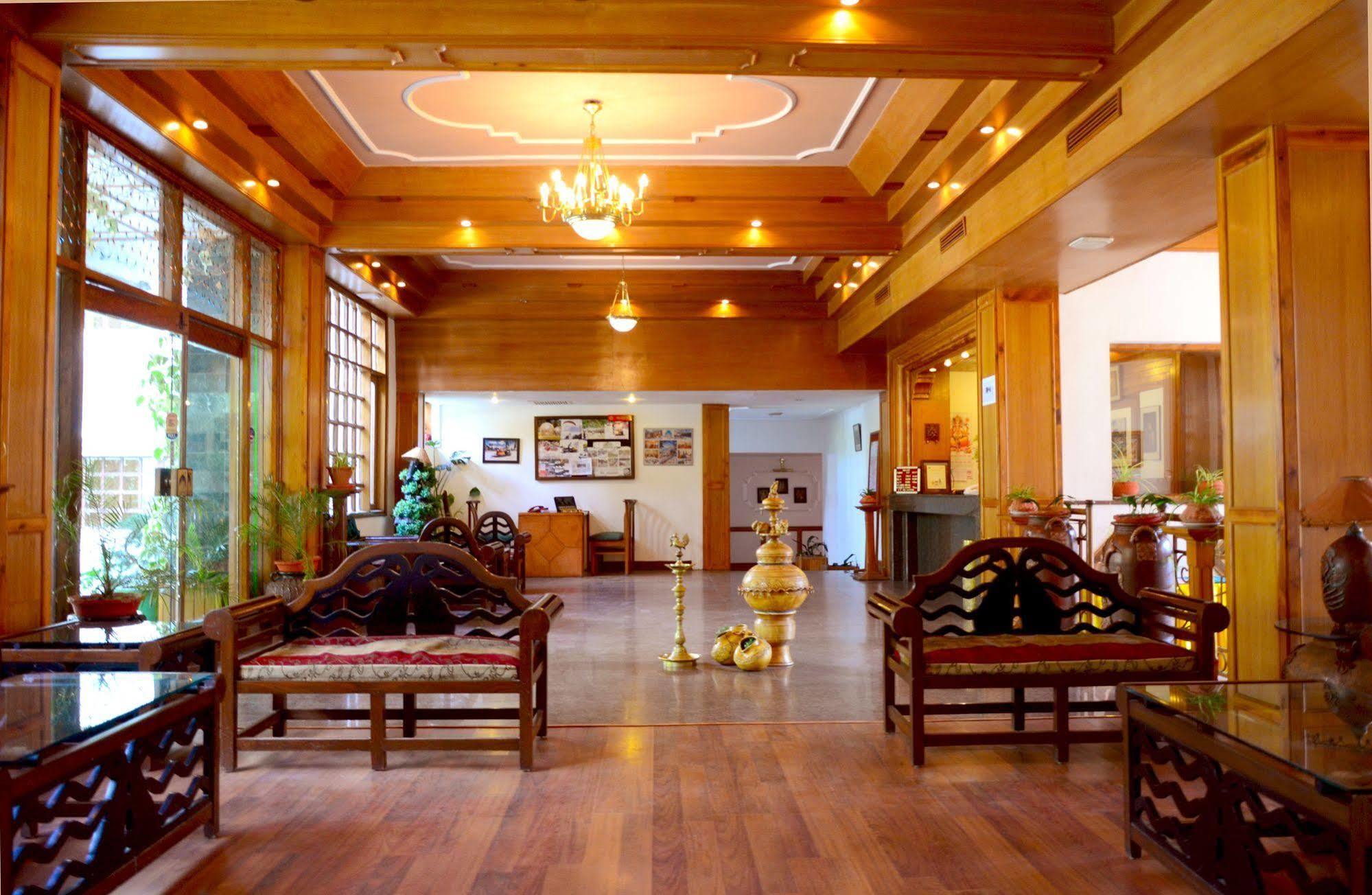 Hotel Manali Heights Luaran gambar