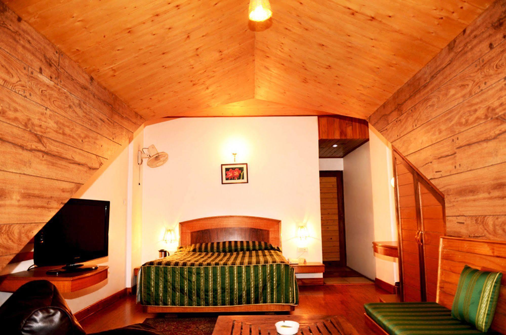 Hotel Manali Heights Luaran gambar